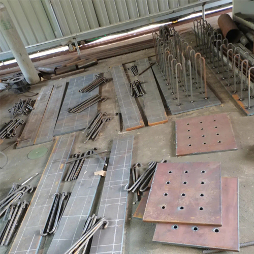 有哪些其他因素会影响湖北预埋件位置的确定？